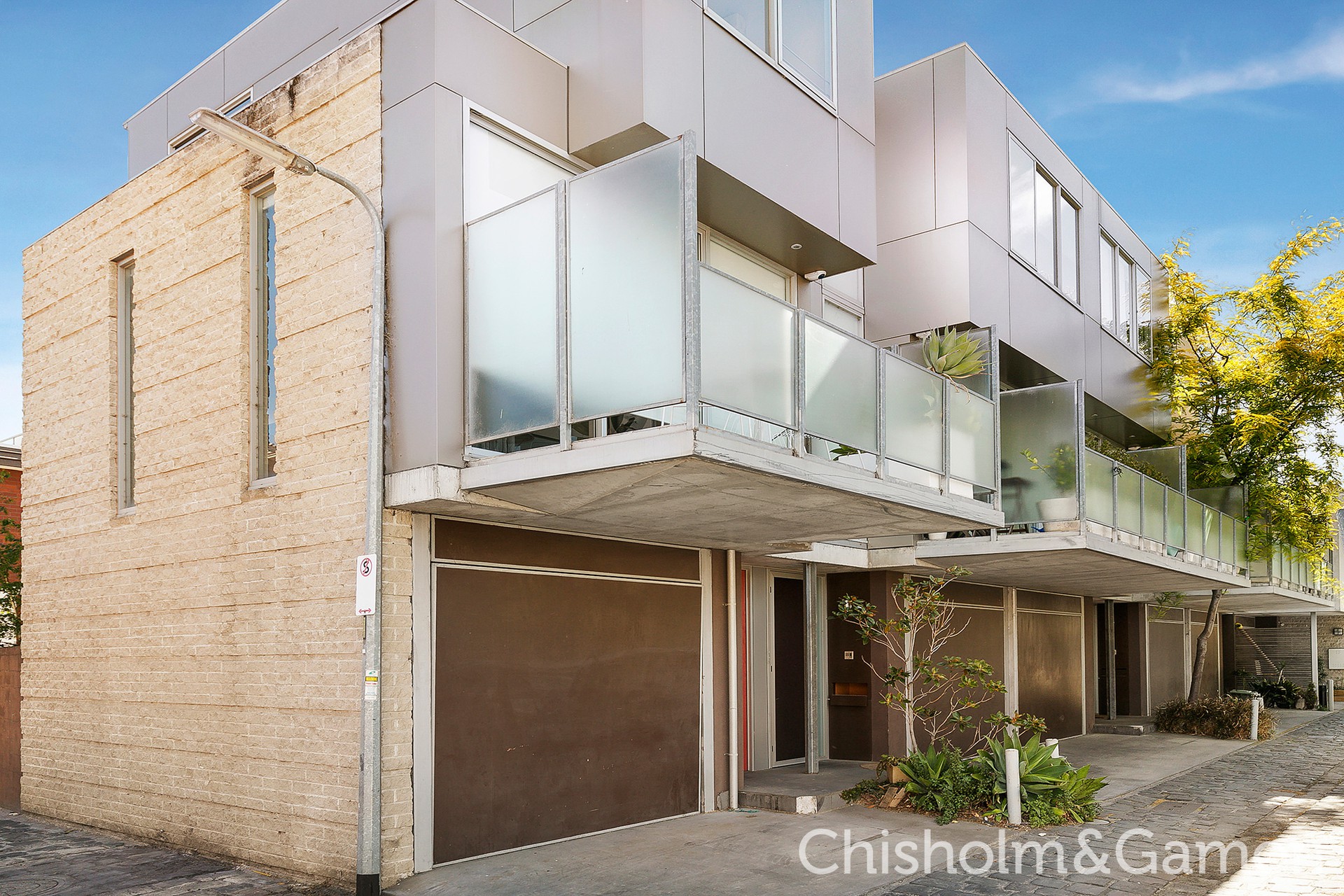 3F Vautier Street, ELWOOD For sale Chisholm & Gamon