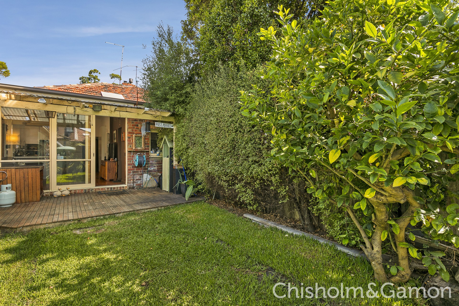 2 Keats Street, ELWOOD For sale Chisholm & Gamon