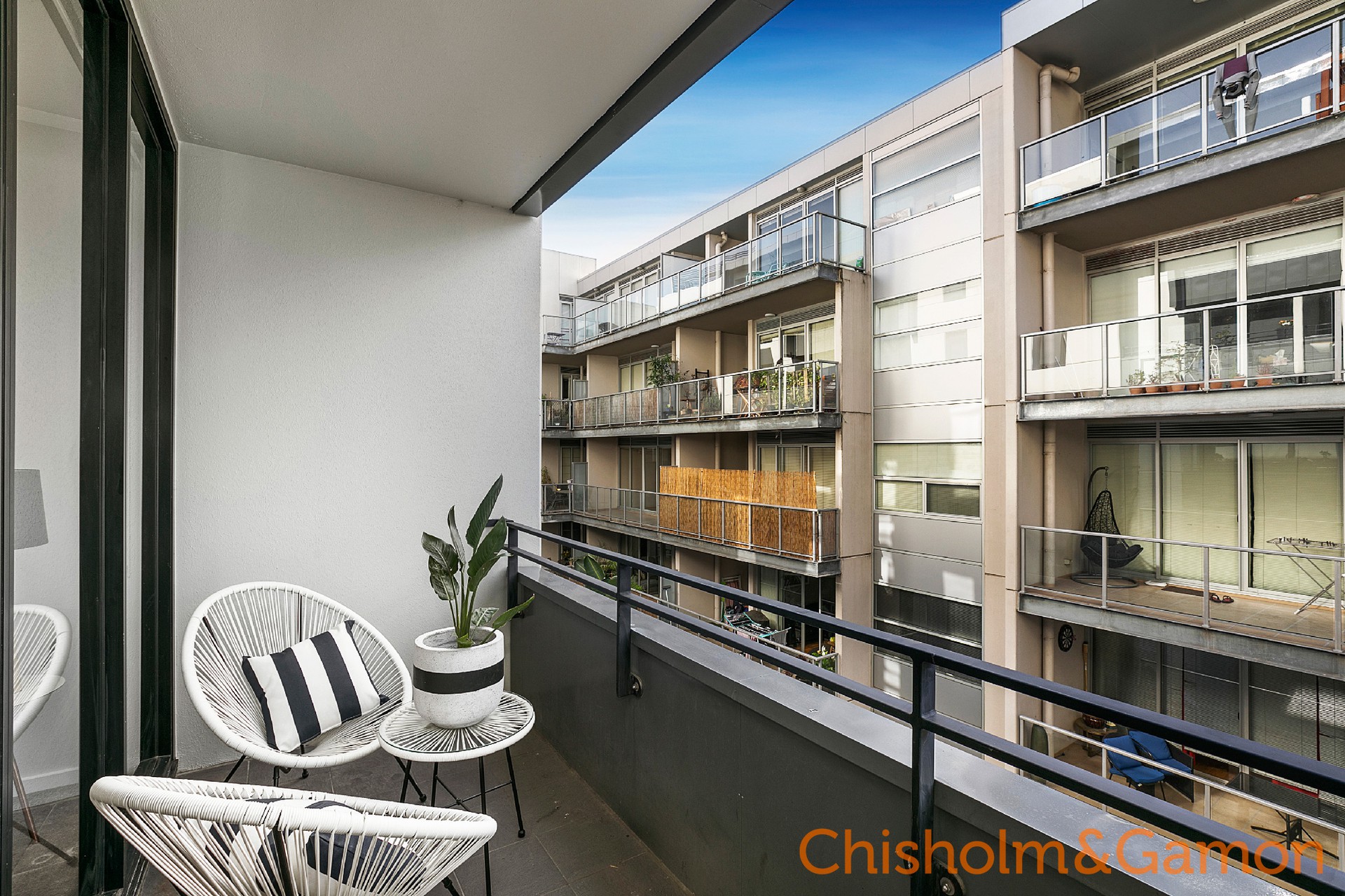 409/52 Nott Street, PORT MELBOURNE For sale | Chisholm & Gamon