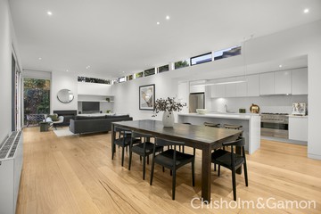 18 Rothesay Avenue - Photo 0