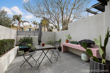 4/63 Ormond Esplanade - Photo 0