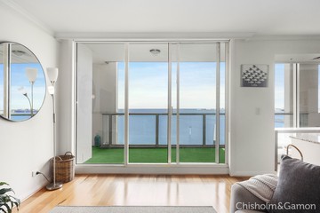 806/115 Beach Street - Photo 0
