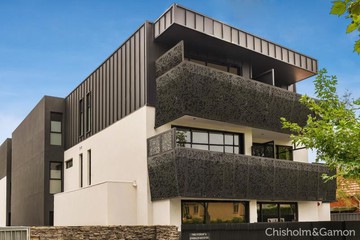 301/3 Docker Street - Photo 0