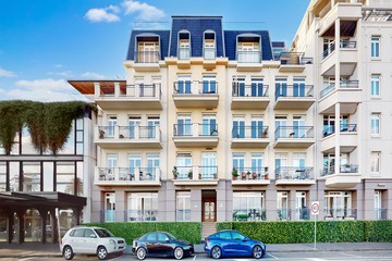 302/90 Beach Street - Photo 0