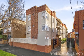 4/189 Brighton Road - Photo 0